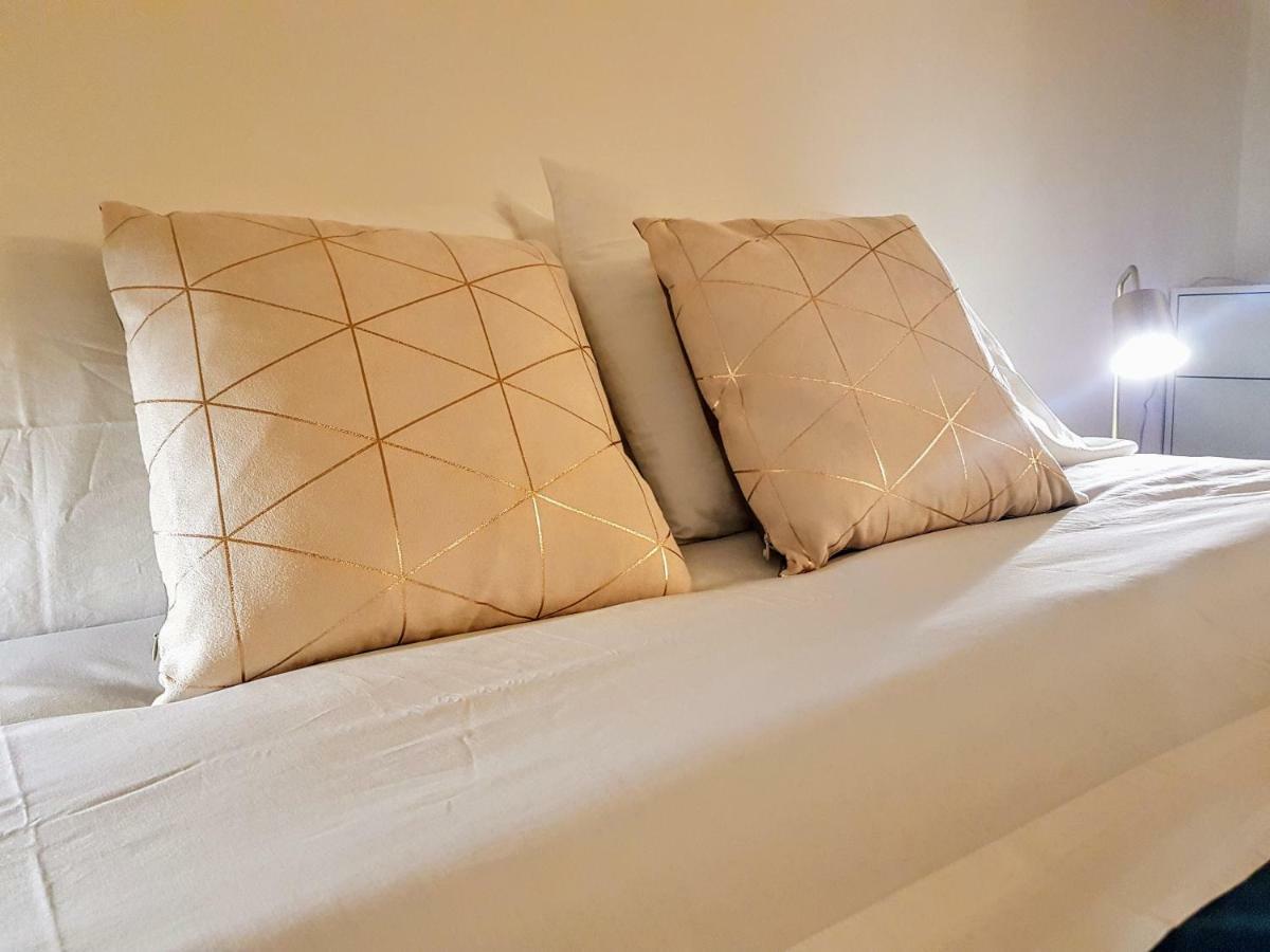 Piazza Martiri Apartment Κάλιαρι Εξωτερικό φωτογραφία
